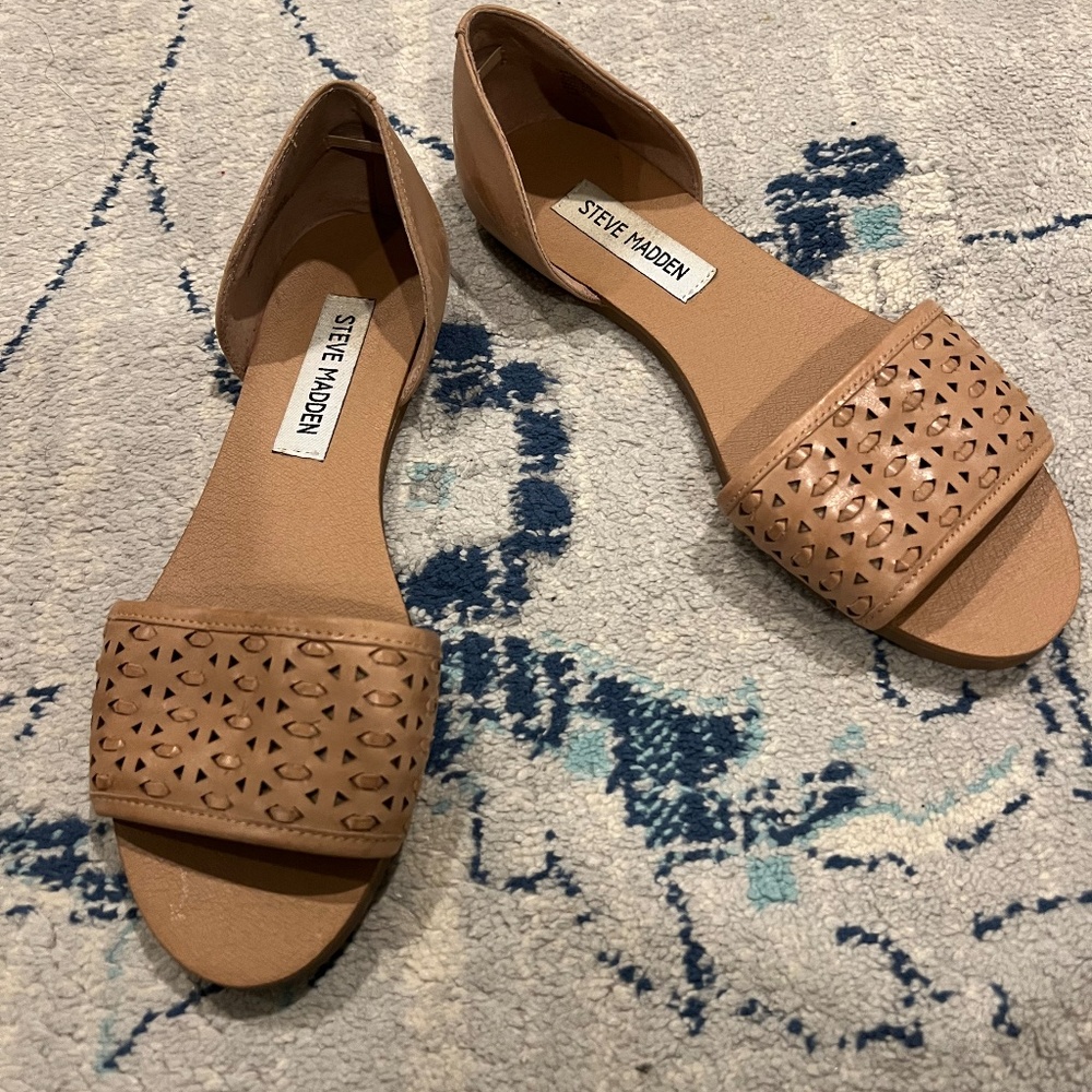 Steve Madden Nude Taylerr Flats